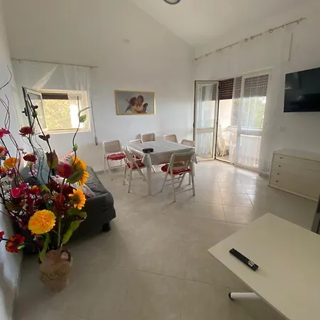 Apartman Ranieli - Pool & View Near Tropea Drapia