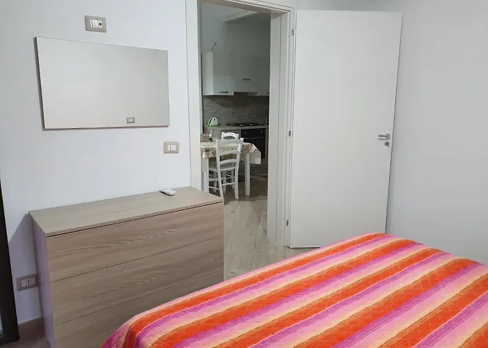 Ranieli Apartments - Pool & View Near Tropea Drapia